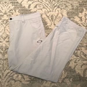 Oakley golf pants 36/30 light weight